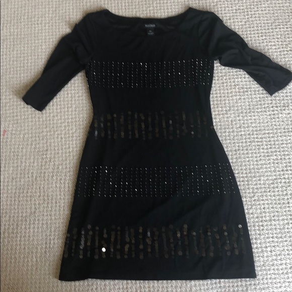 Dress - Picture 1 of 2